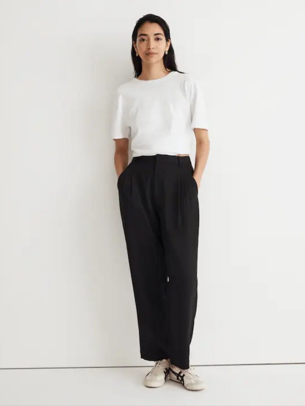 New Madewell Pleated Tapered Leg Pants In Easygoing Crepe Black Size 6